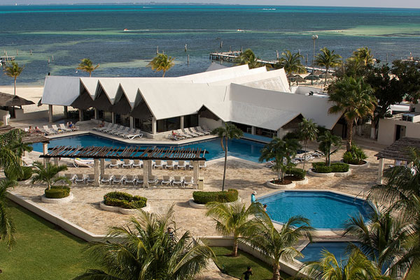 All Inclusive - Ocean Coral Turquesa Resort - All Inclusive Beachfront Resort 